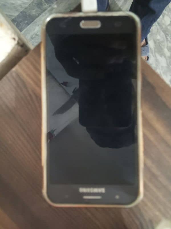 Samsung js phone far sale urgent 7