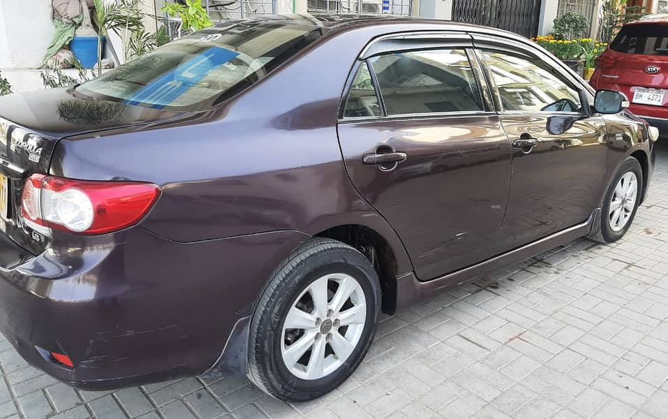 Toyota Corolla GLI 2013 1.6 3