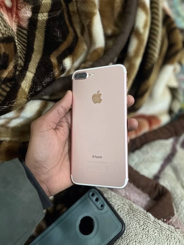 iPhone 7plus 128gb 3