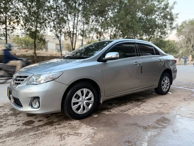 Toyota Corolla GLI 1.6 Automatic 2011 7