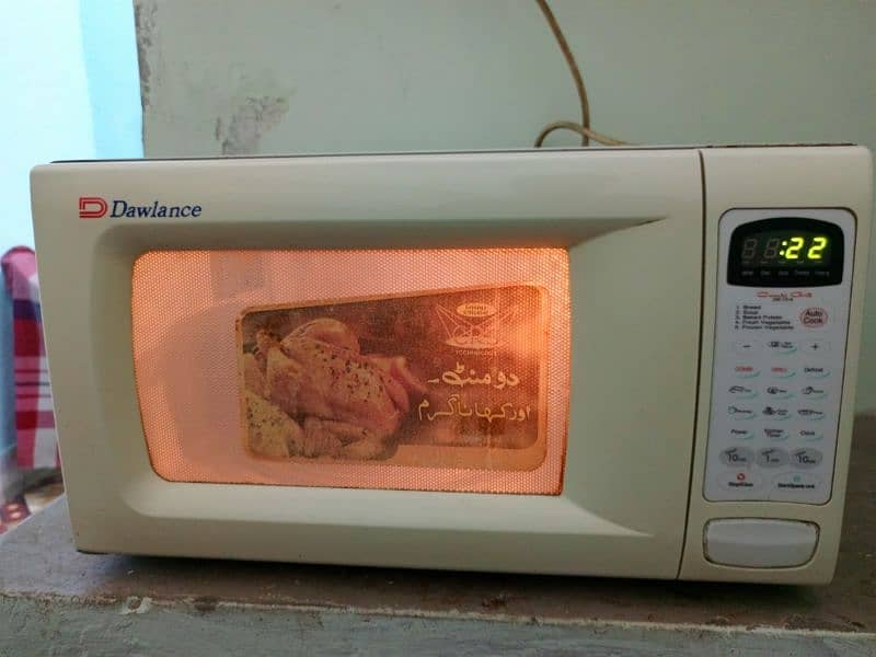 Dawlance Microwave Oven 40 liter 0