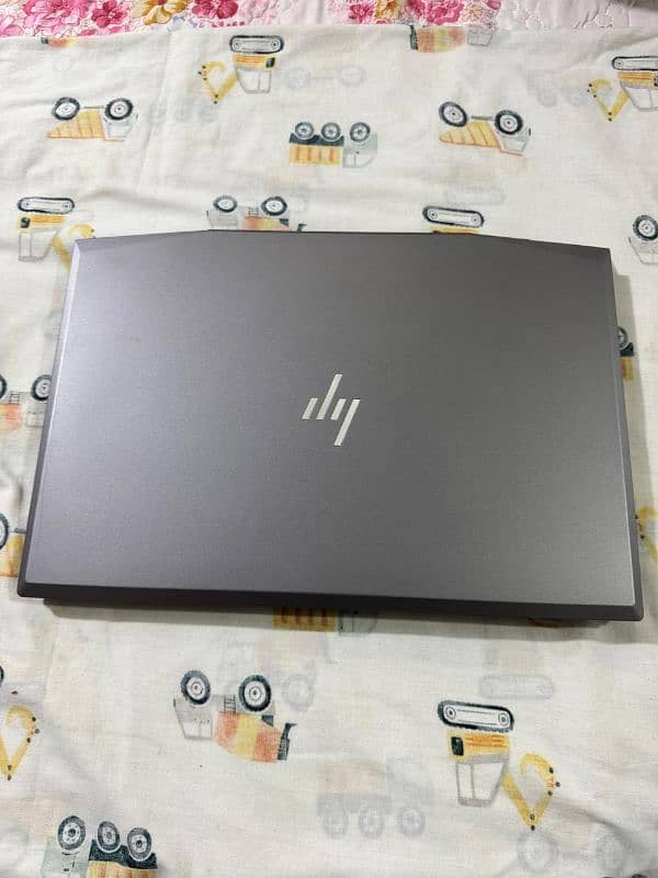 Hp zbook 15v-g5 Ci7-8th generation 4gb GPU Nvidia Quadro p600 1