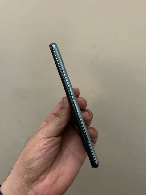 vivo y17 8gb/256gb 3