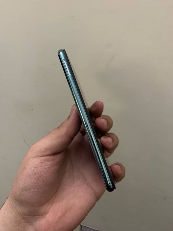 vivo y17 8gb/256gb 4