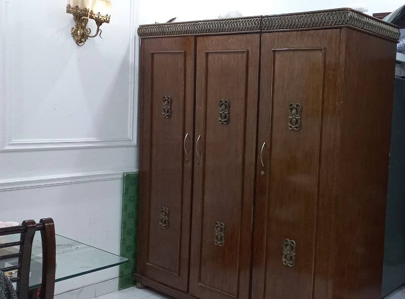 wardrobes wooden almari decopaint 2 in 1 almari Lush conditions 1