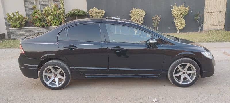 Honda Civic Reborn Full Option 2010 5