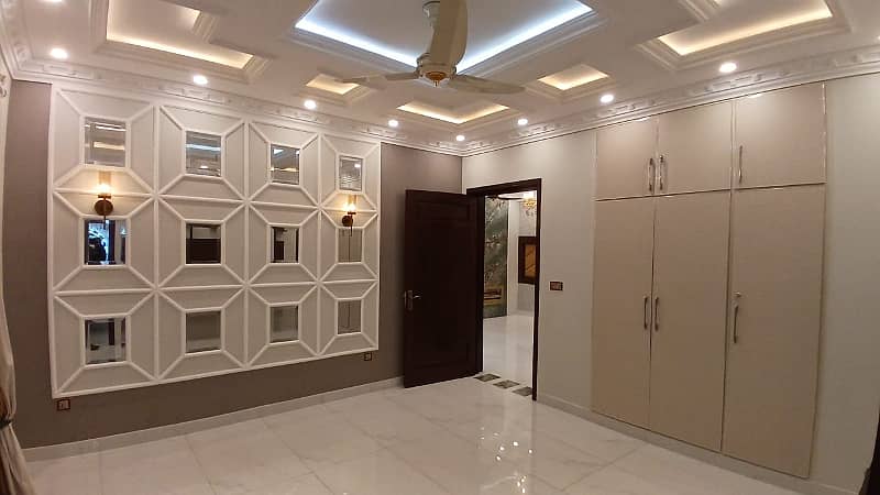 10 Marla Spanish New House For Rent At Prime Location Bahria Town Lahore 19