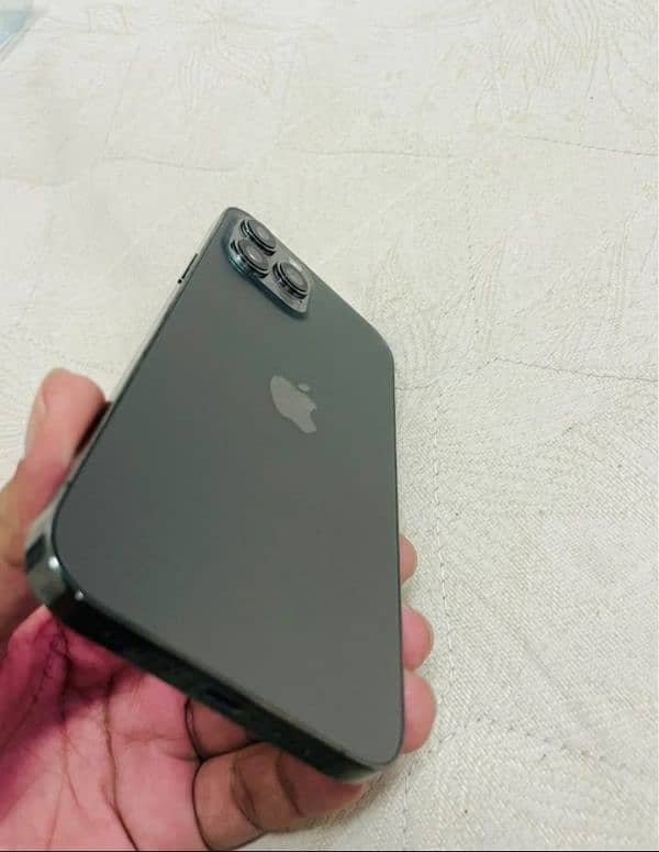 iPhone 13 Pro Max 512GB JV 5