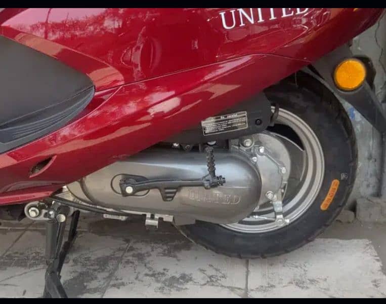 sale united scooty 3