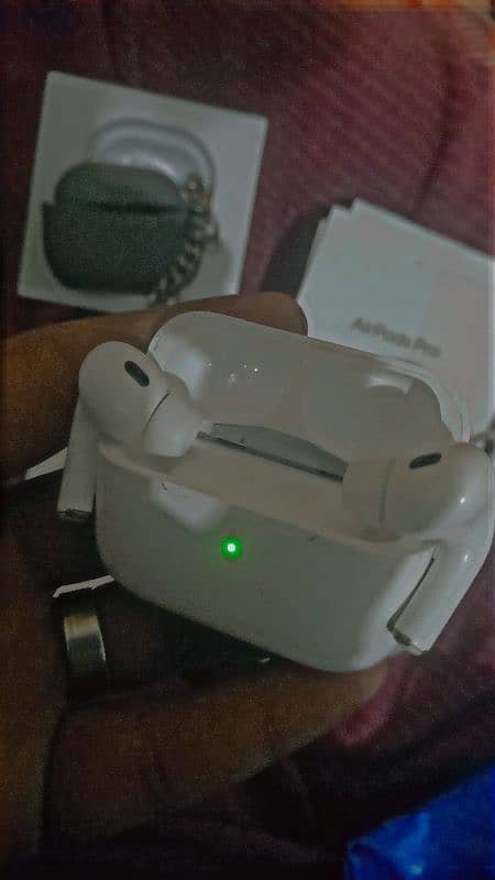 airpods pro 2nd generation 1