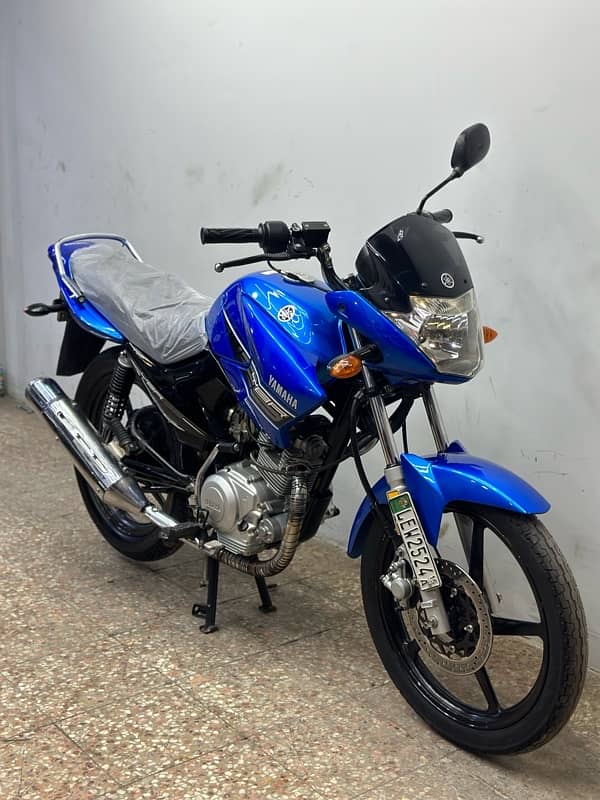 yamaha ybr125cc 2015 model ( japniess model ) 4