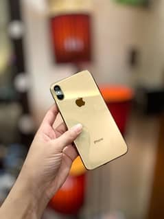 Apple iPhone XS 256GB Gold FactoryUnlocked Battery Health 74% Original