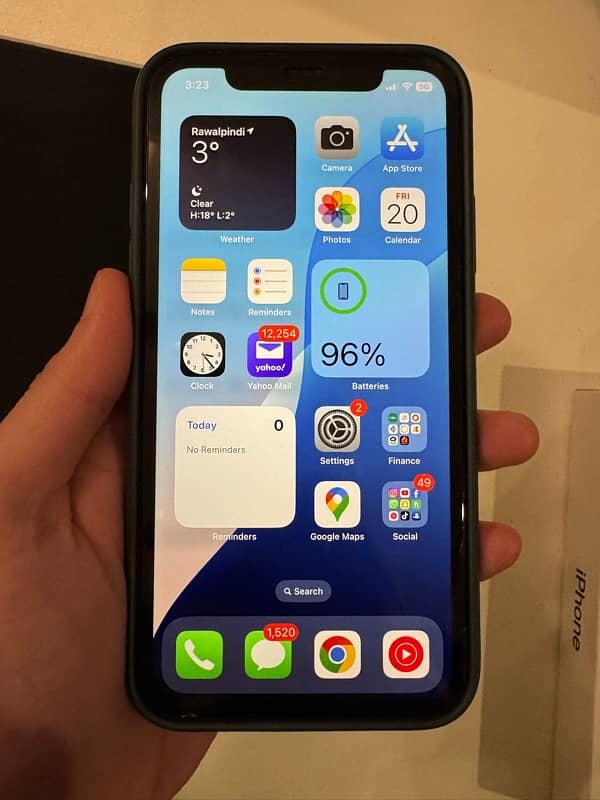 Iphone 11 128gb pta approved 1