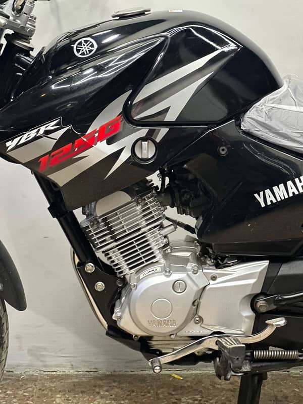 yamaha ybr125g 2016 ( japniess model ) 3