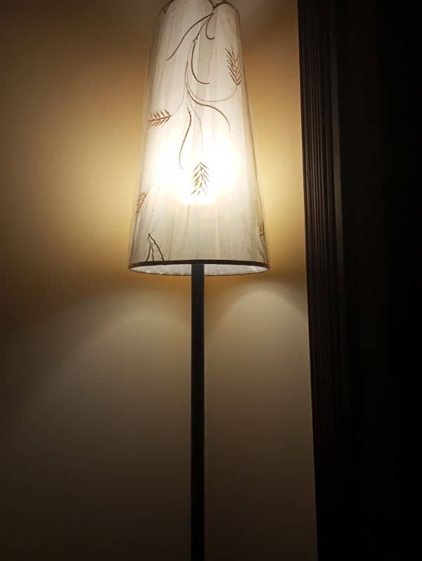 metal floor lamp with embroidered shade 0