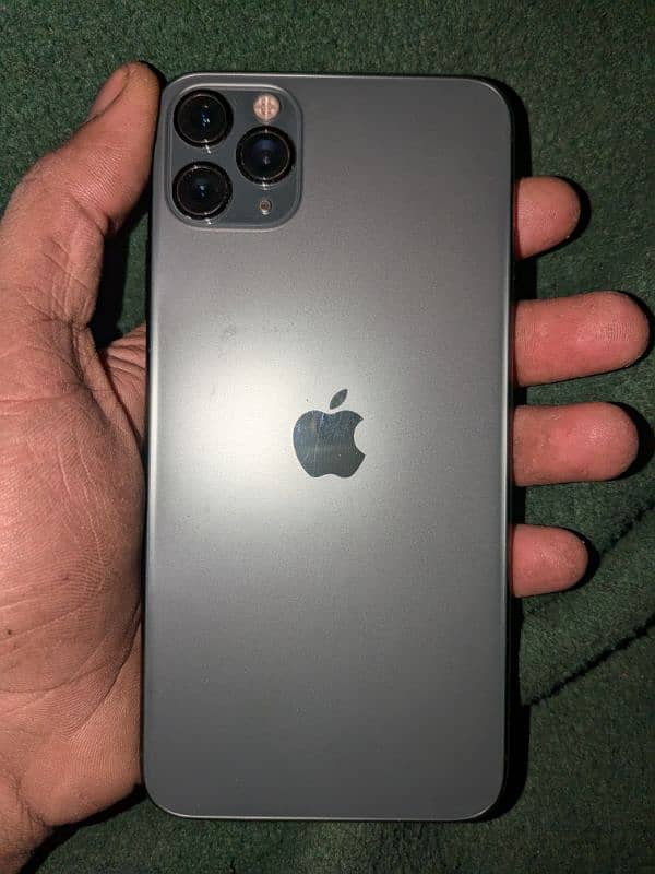 iphone 11 pro max 1