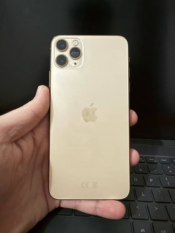 iPhone 11 pro max 256gb PTA Approved 0