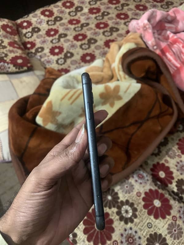 iPhone 11 non pta fast look full add 3