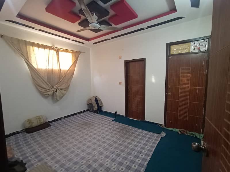 4 rooms Portion on 3rd floor for RENT 2 bed D. D flat in North karachi 5c2, 24000 rent 0