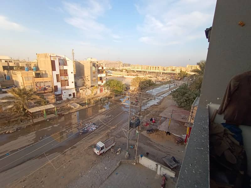 4 rooms Portion on 3rd floor for RENT 2 bed D. D flat in North karachi 5c2, 24000 rent 13