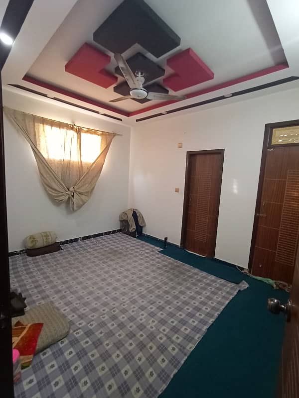 4 rooms Portion on 3rd floor for RENT 2 bed D. D flat in North karachi 5c2, 24000 rent 18