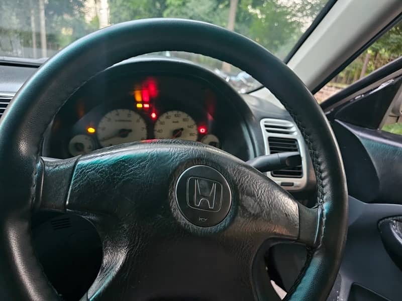 Honda Civic EXi 2001 2