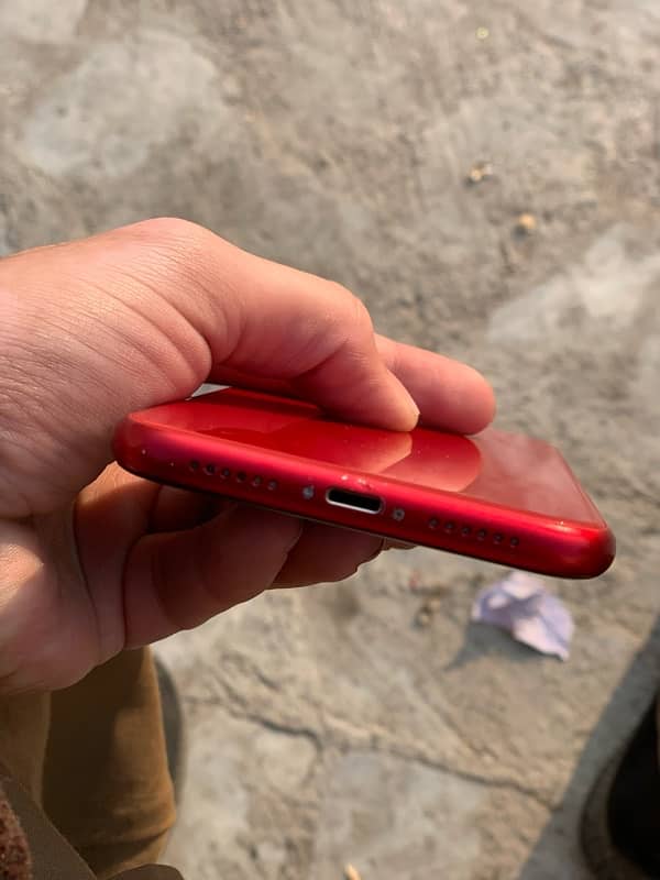 Iphone Xr 4