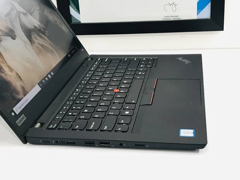 lenovo t490 core i5 8th generation -Quard core processor -UHD graphics 5