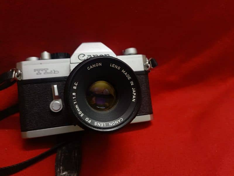 Canon  TL b vintage camera 5