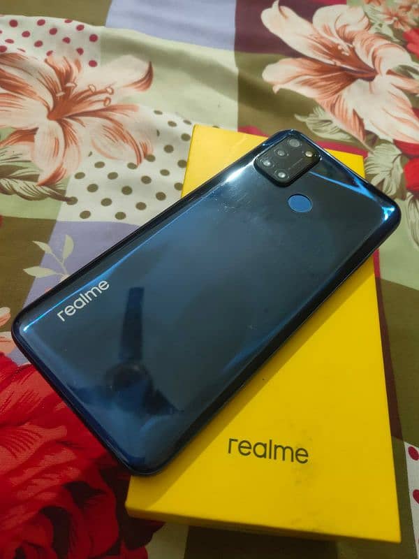 Realme C17 0