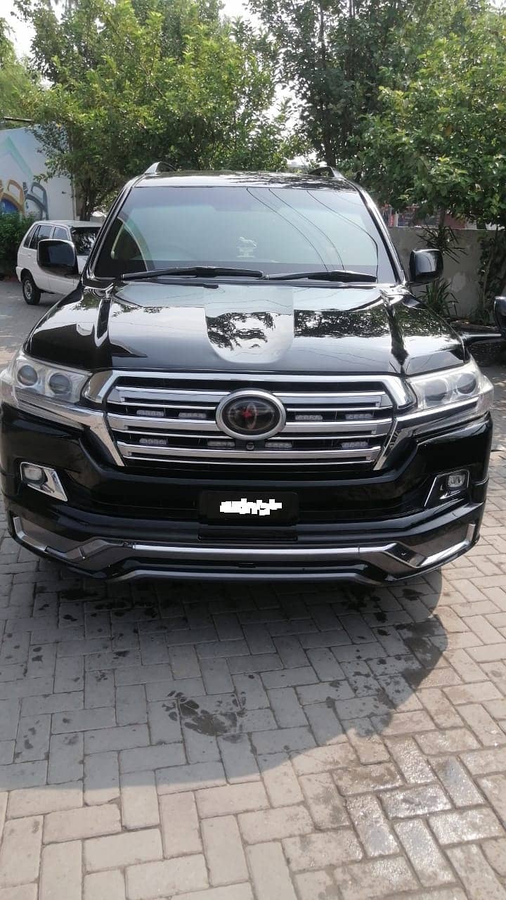 Bullet Proof Car Rental Land Cruiser V8 Fortuner Revo BMW Available 18