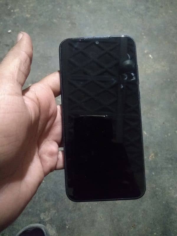 Motorola e 2020 ,2,32,hai only panel change baki all ok hai 3