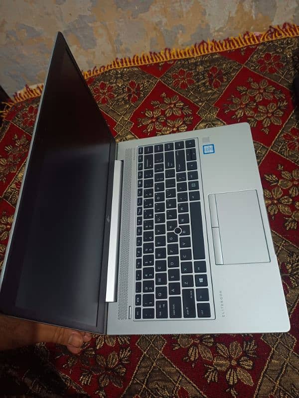 HP Laptop 3