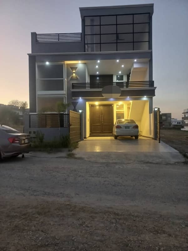 Brand New House 30*50 For Sale 0