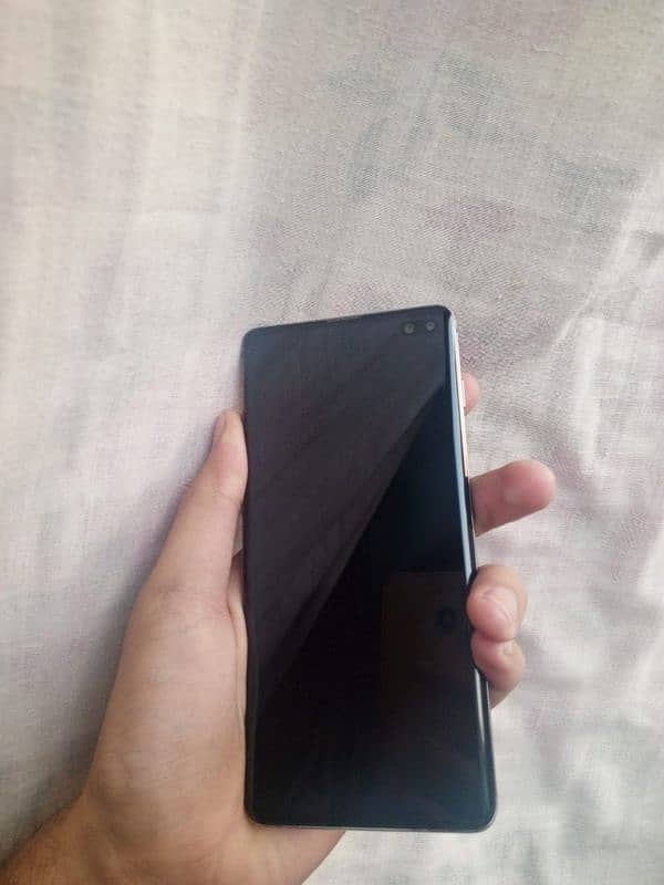 s10 plus u model 0