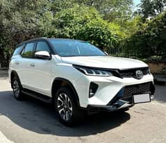 Toyota Fortuner Legender 2022