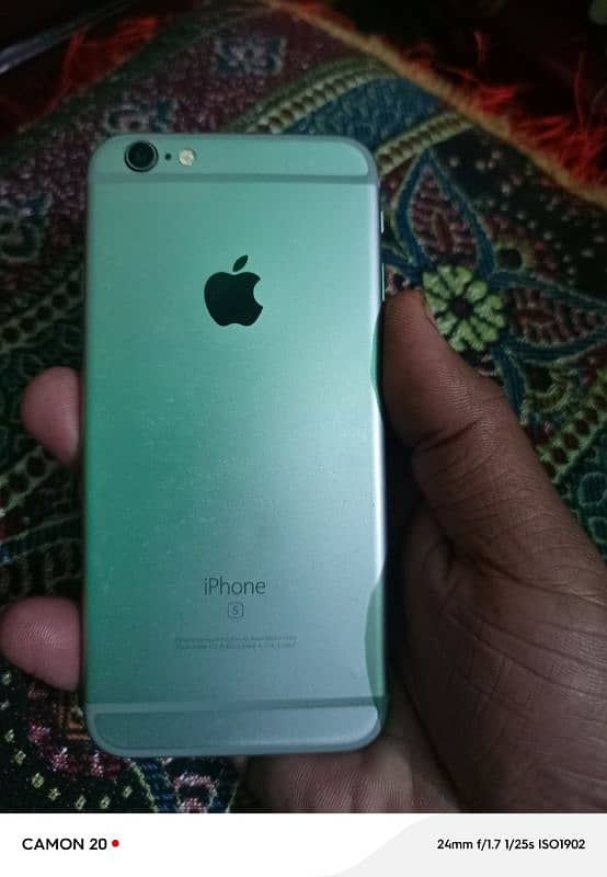 I phone 6s pta approved 64gb all ok sirf finger off home button chalta 3