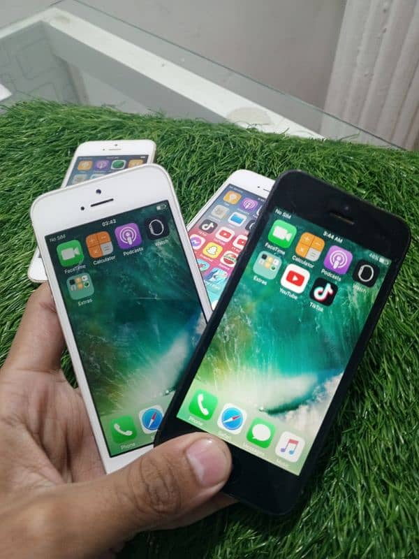 iphone 5 or 5s or 6 0