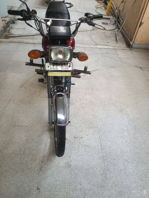 Honda Cd 70 Golden Number plate 0