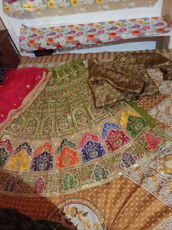 Mehndi wear Lehnga 2