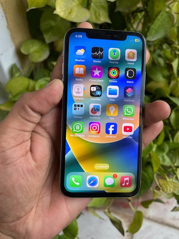 iPhone X (NON PTA FU) 3