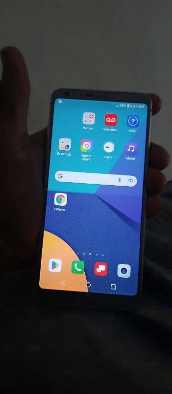 LG g6 mobile 0