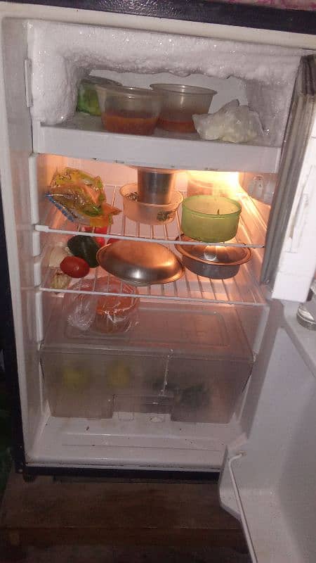 Dawlance Fridge 0