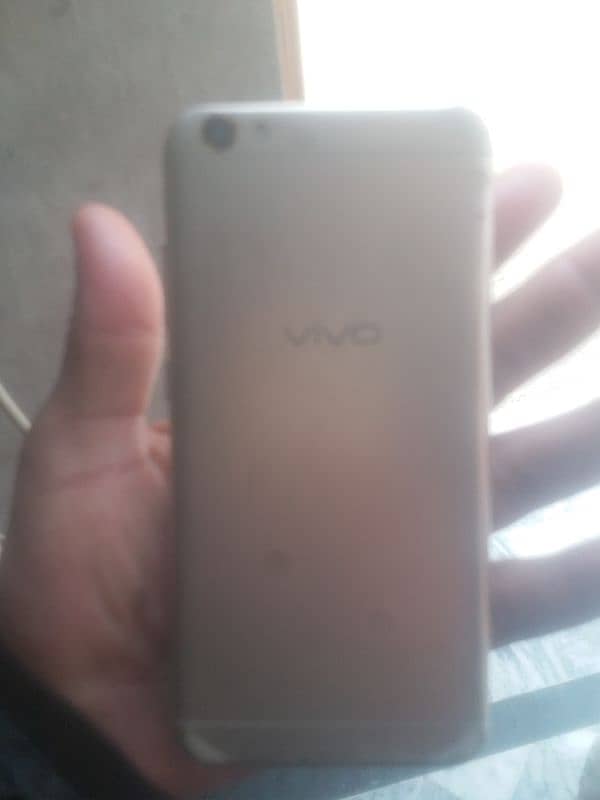 vivo y67 4/64 1