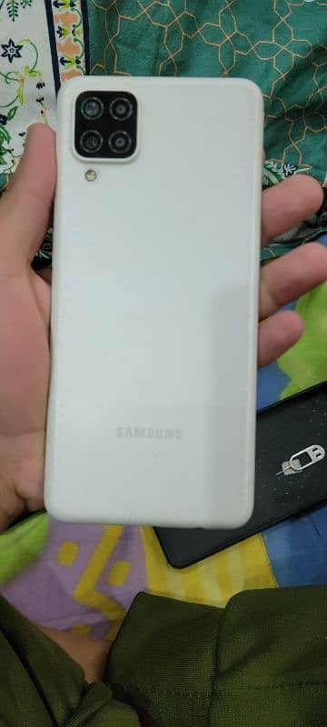 samsung a12 0