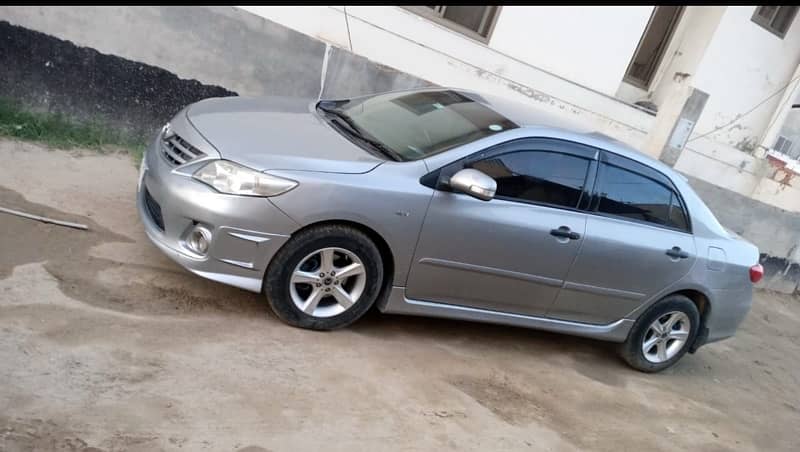 Toyota Corolla GLI 2012 0