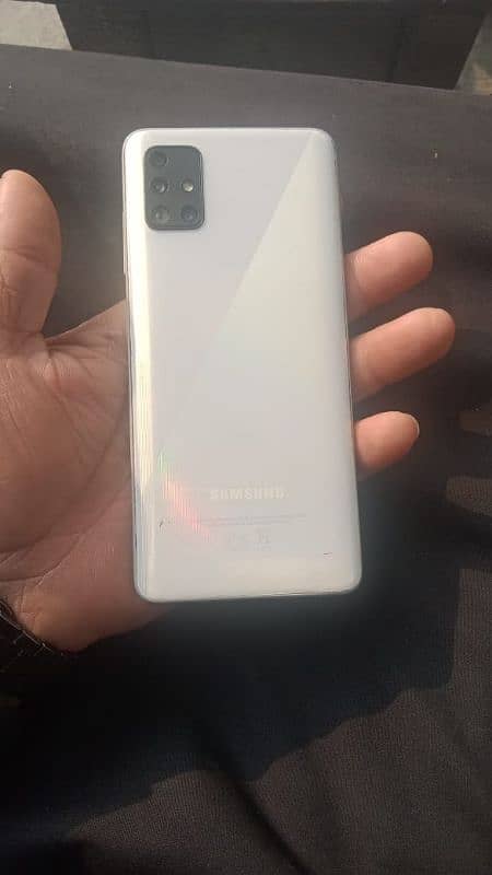 Samsung A51 1