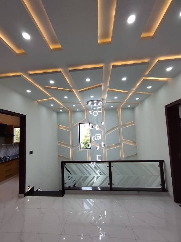 Brand New 5 Marla Luxurious House Available For Sale 18