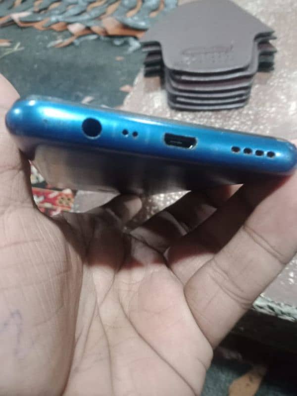 Realme c12 0