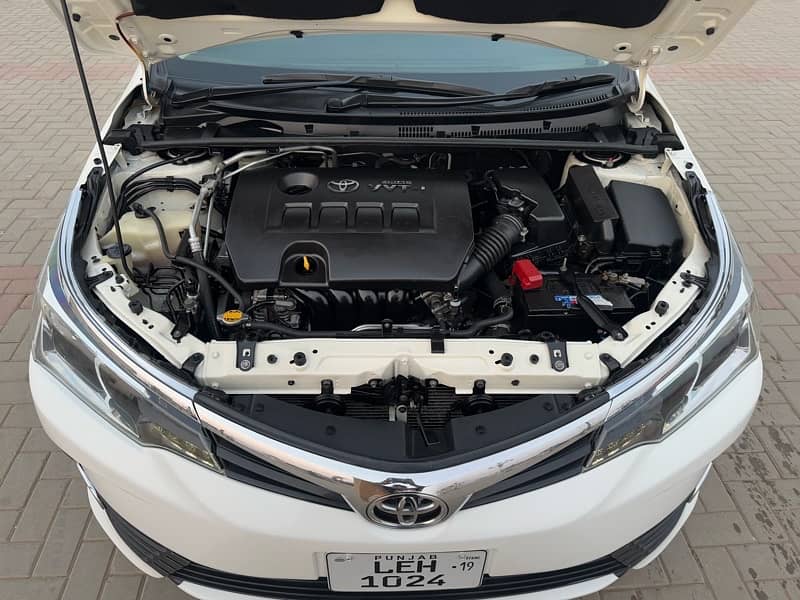 Toyota Corolla Altis 2019 8